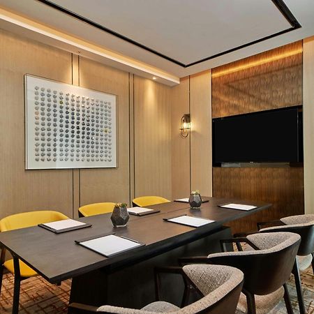 Courtyard By Marriott Changchun Bagian luar foto