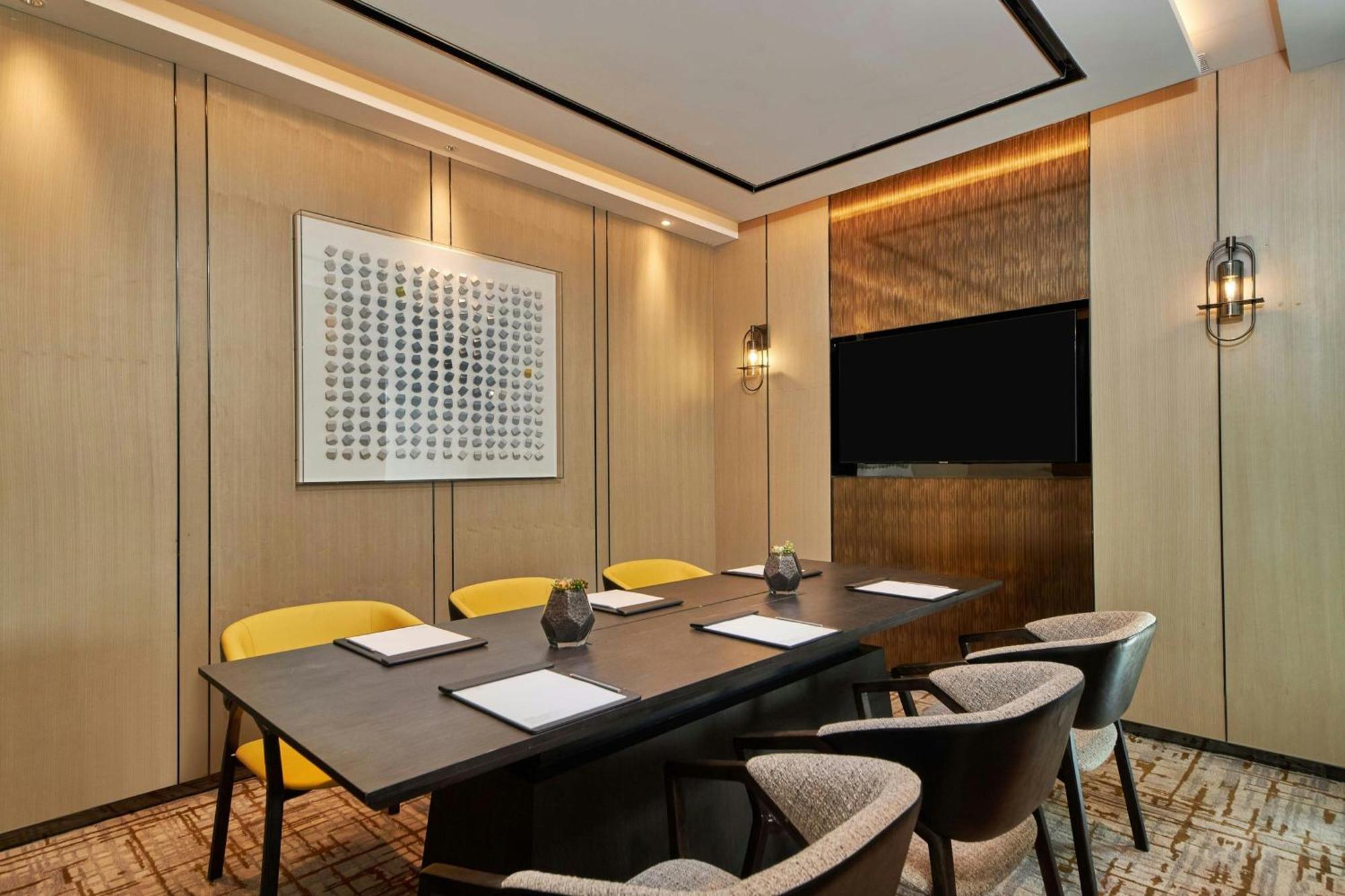 Courtyard By Marriott Changchun Bagian luar foto